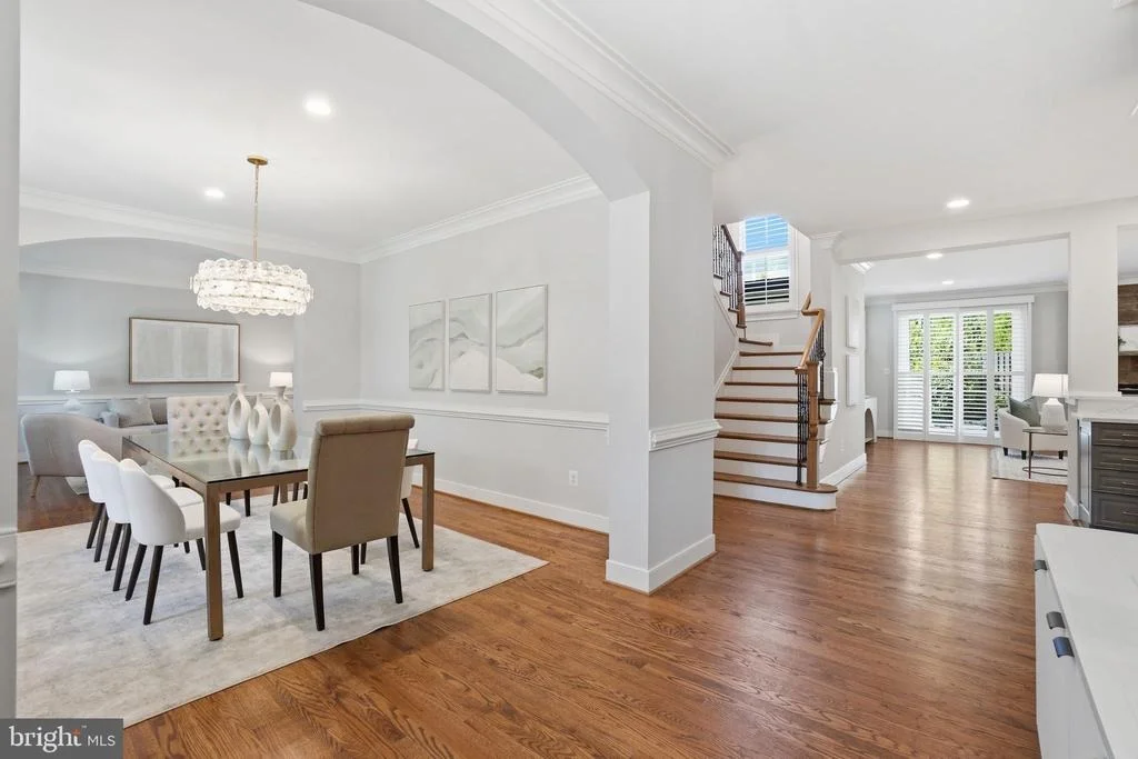 Photo of 2808 JOHN MARSHALL DRIVE