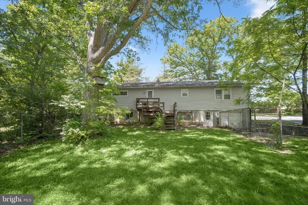Photo of 9915 MASSER ROAD
