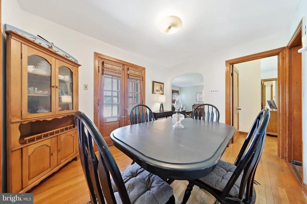 Photo of 19 NORVA AVENUE