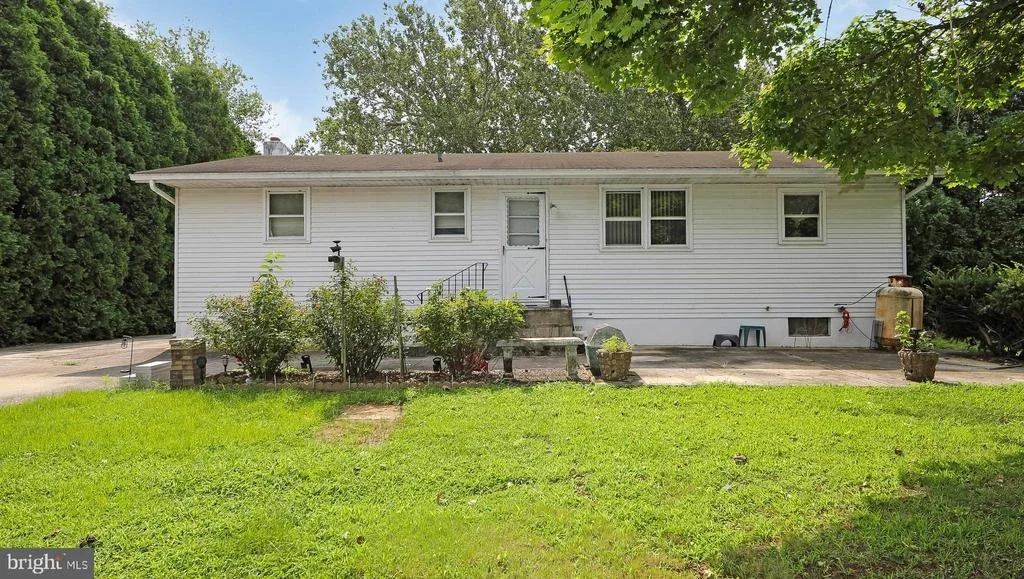Photo of 313 KINGS HIGHWAY