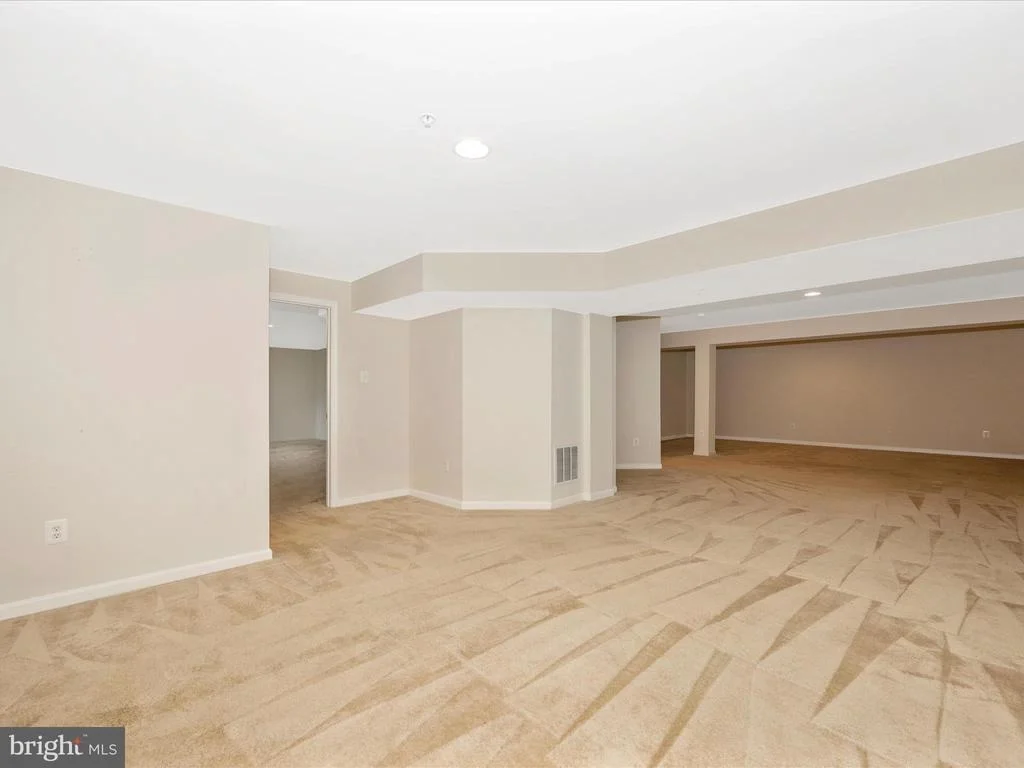 Photo of 9300 DRUMMAN DRIVE
