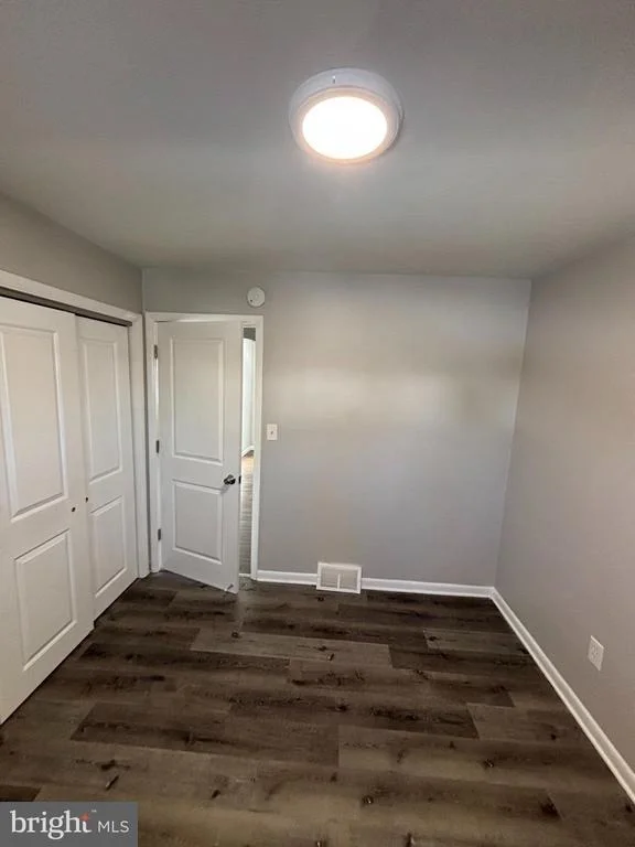 Photo of 102 GINGER AVENUE