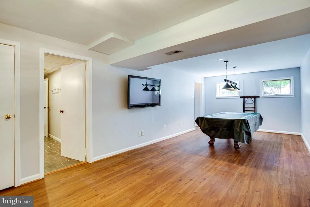 Photo of 9813 MAINSAIL DRIVE
