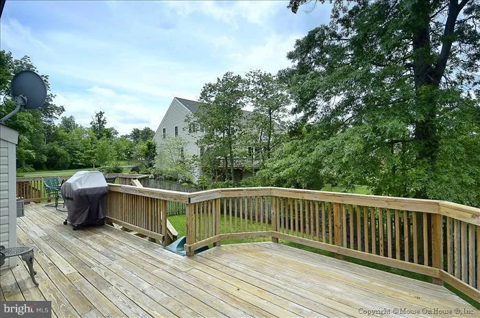Photo of 25923 SARAZEN DRIVE
