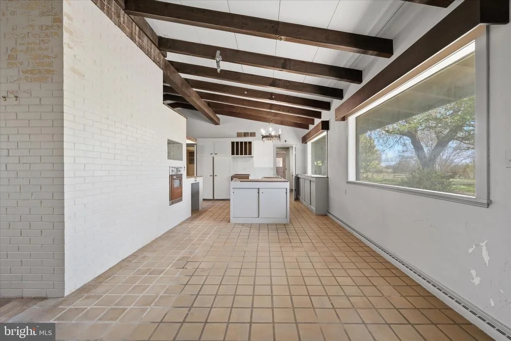 Photo of 2517 FIVE POINTS ROAD