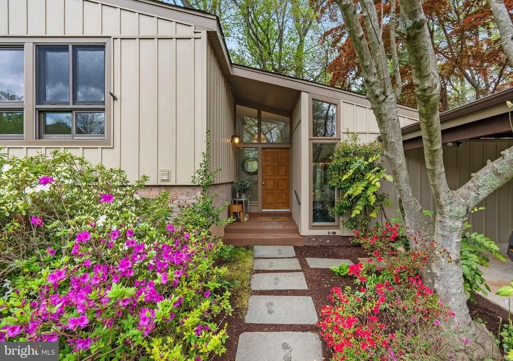 Photo of 1700 KIVA ROAD