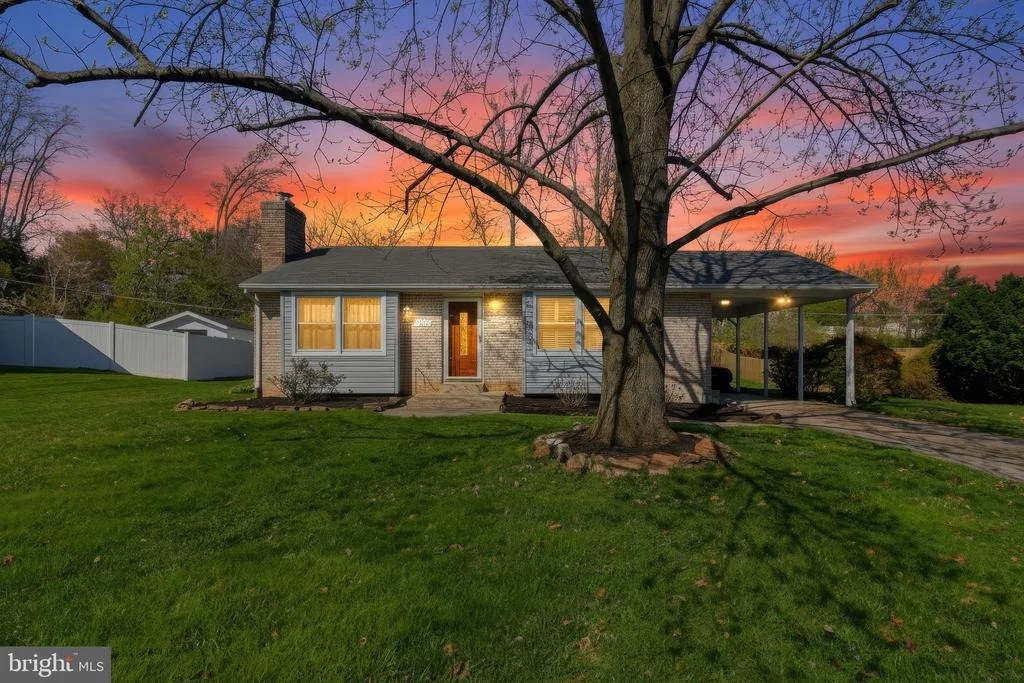 Photo of 620 LEE WAY