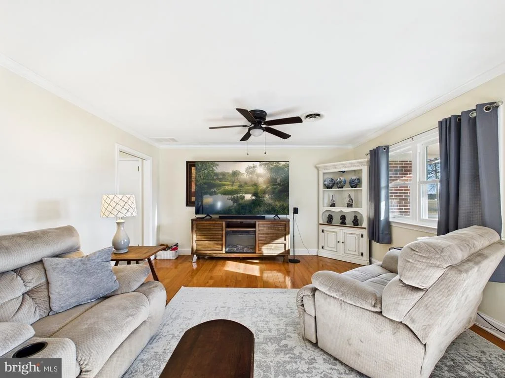 Photo of 28964 WALLER ROAD