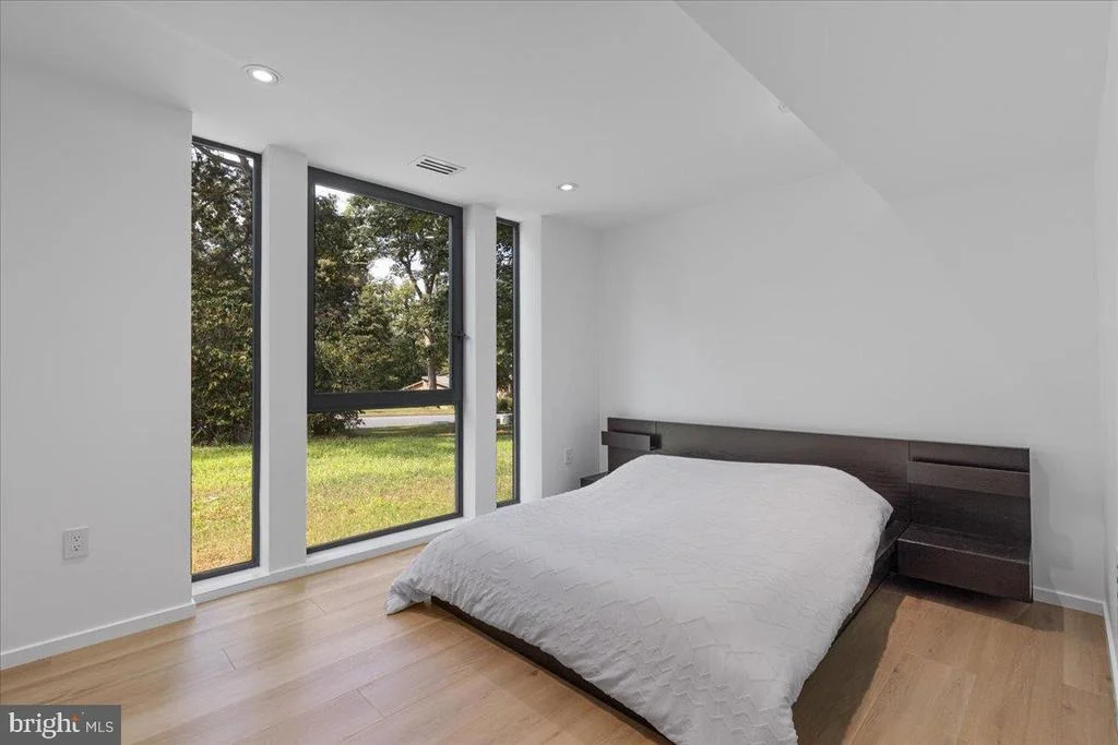 Photo of 1405 WOLFTRAP RUN ROAD