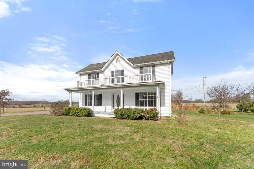 Photo of 18499 AUBURN ROAD