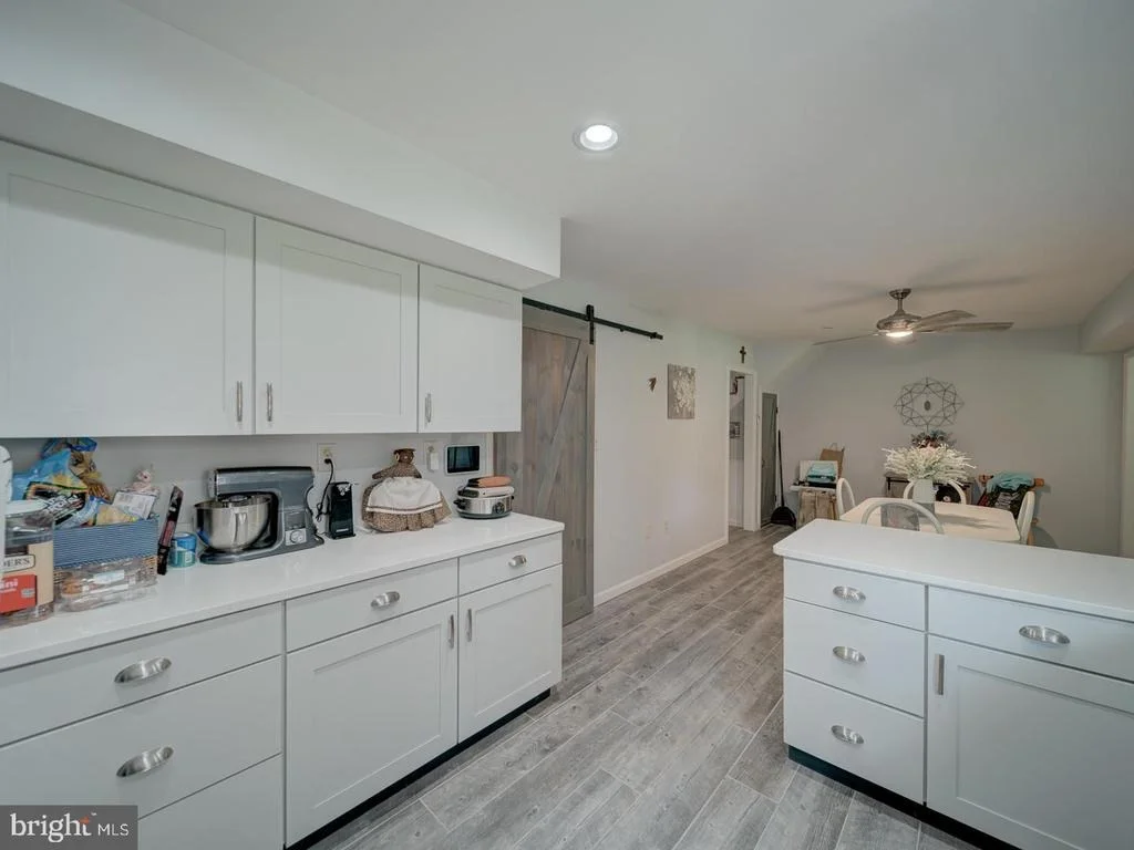 Photo of 12805 KENDALE LANE