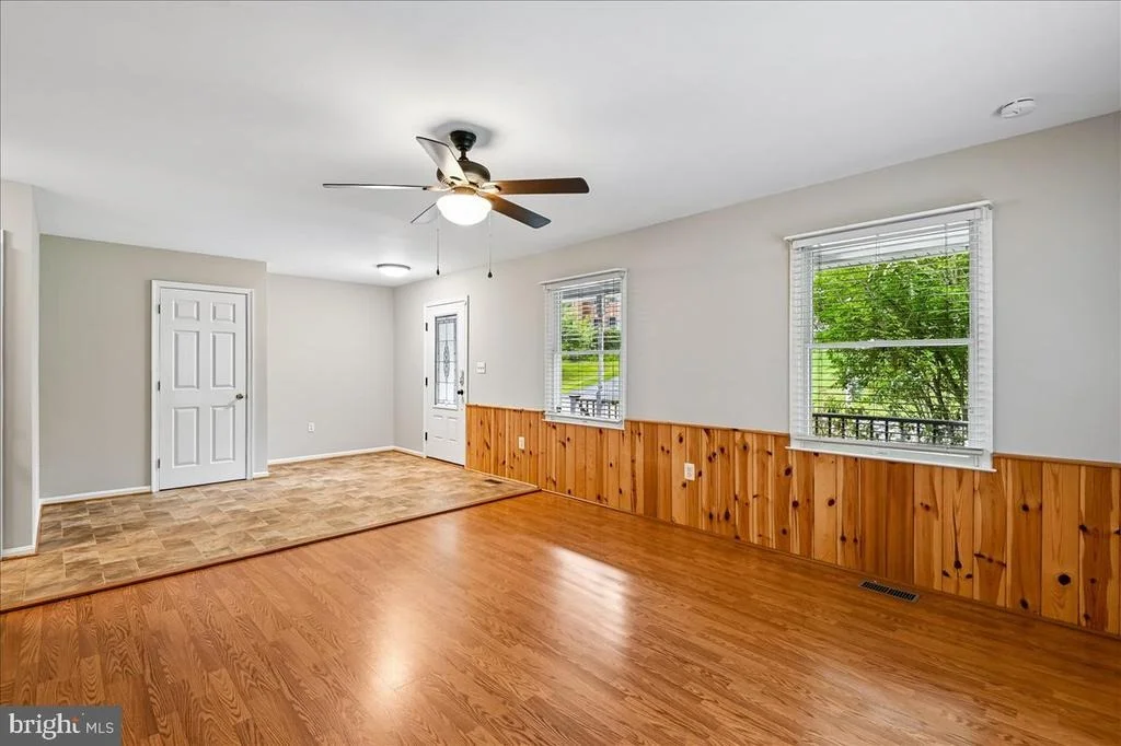 Photo of 3592 FONTRON DRIVE