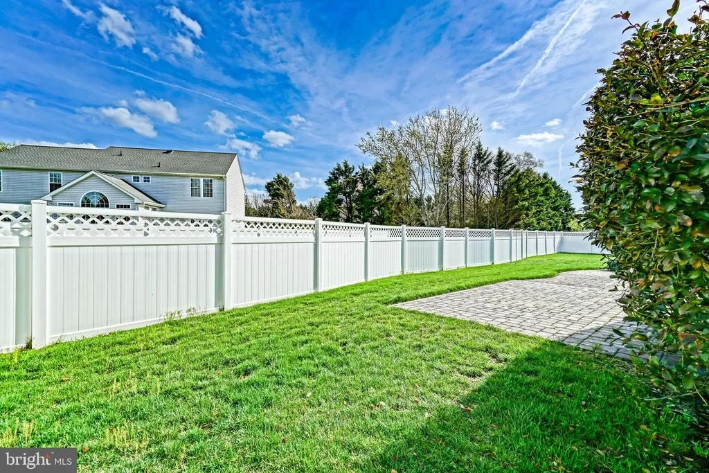 Photo of 18365 SEASHELL BOULEVARD