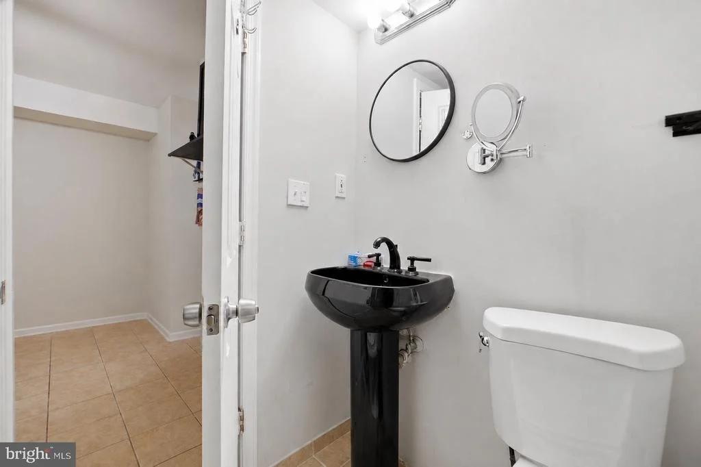 Photo of Unit 9022C at 11650 STONEVIEW SQUARE
