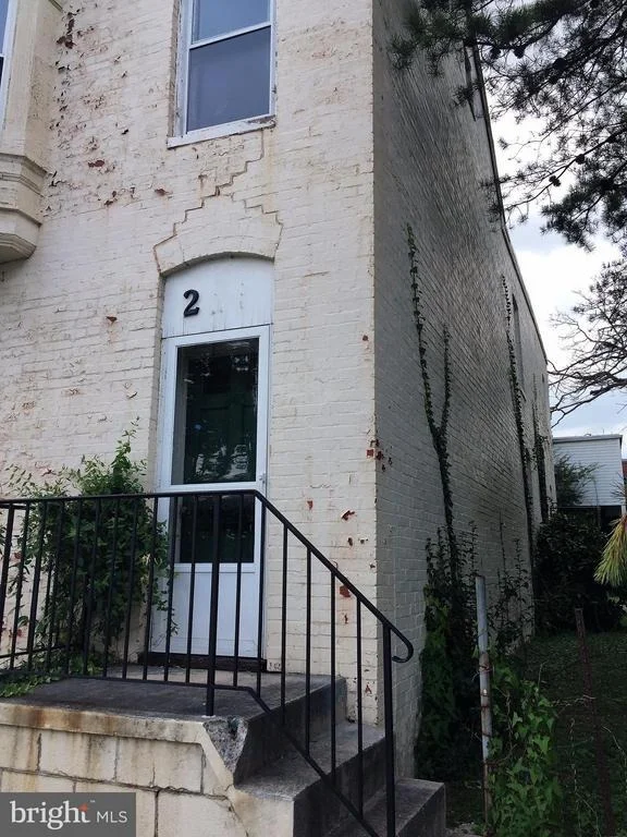 Photo of 243 CENTER STREET