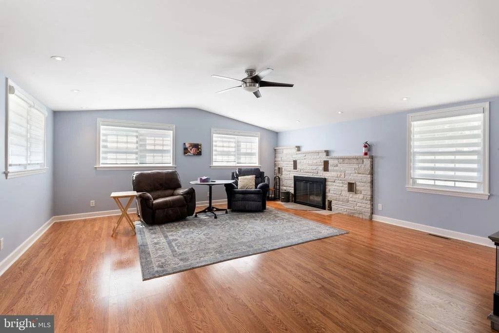 Photo of 2817 STONYBROOK DRIVE
