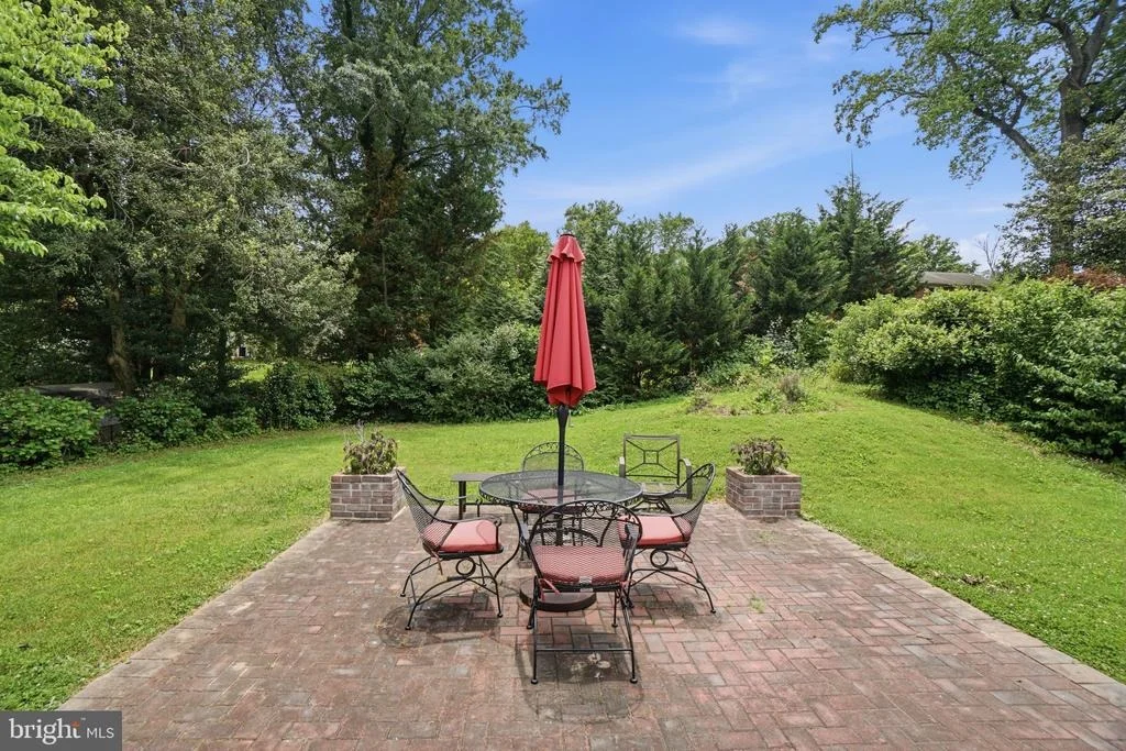 Photo of 7005 RALEIGH ROAD