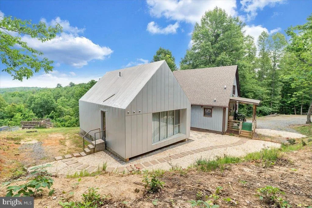 Photo of 722 FOLEY RIDGE ROAD