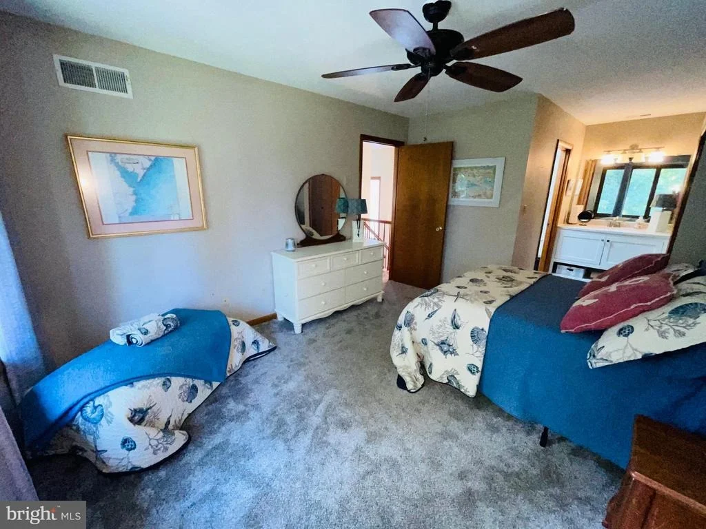 Photo of 31057 EDGEWATER DRIVE