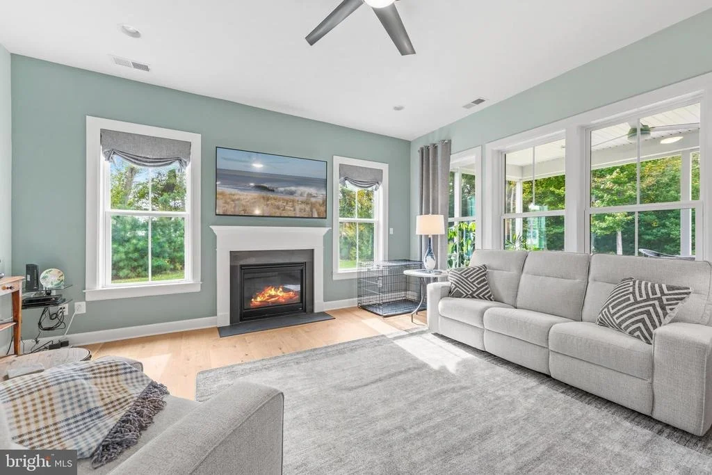 Photo of 39033 CROWS NEST LANE