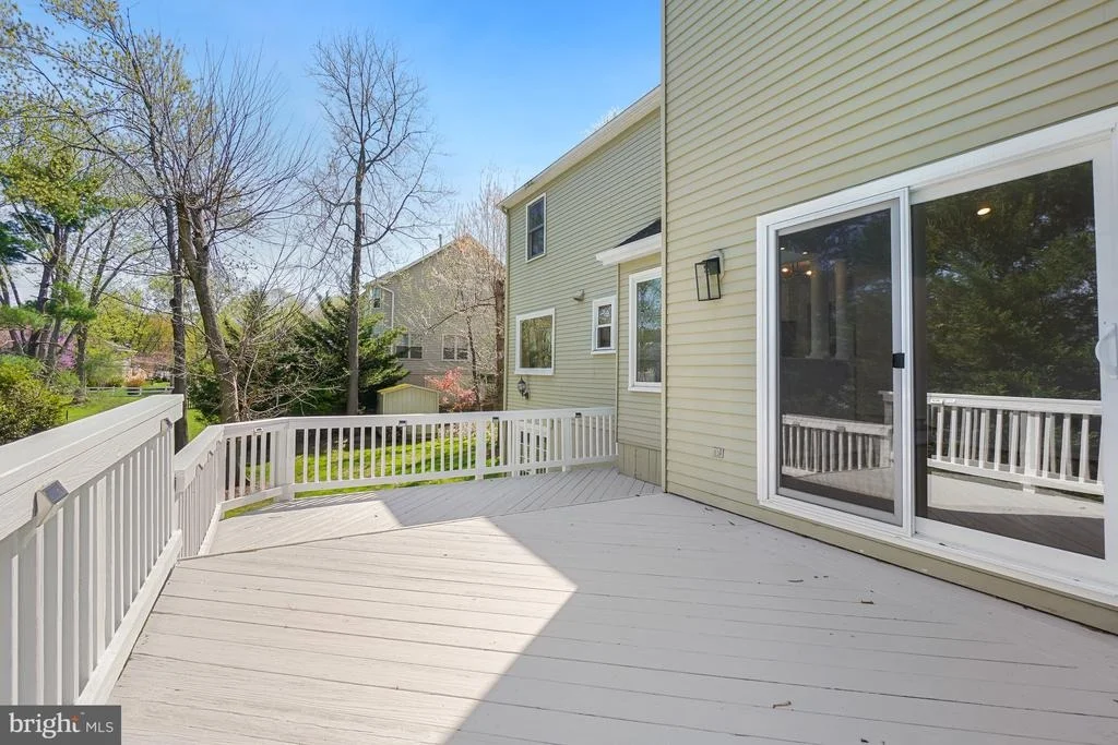 Photo of 17413 CHEROKEE LANE