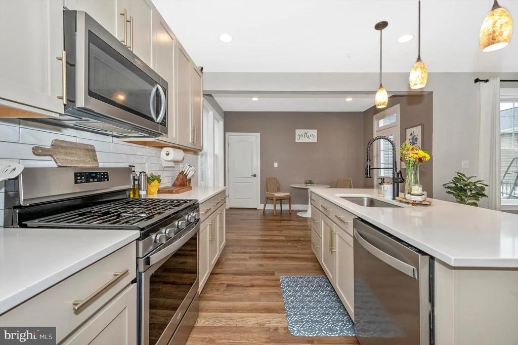 Photo of 529 POTOMAC VIEW PARKWAY