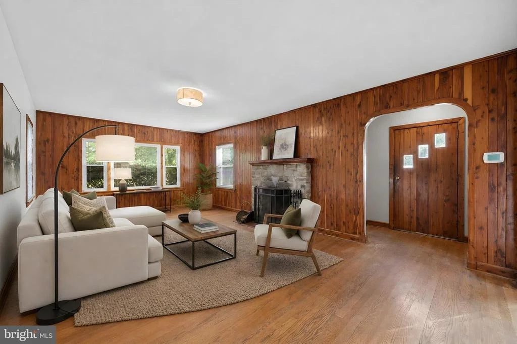 Photo of 8995 HAMBURG ROAD