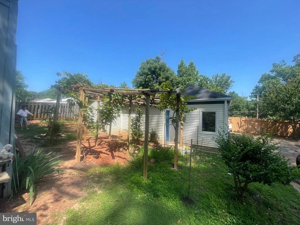 Photo of 7225 PINE DRIVE