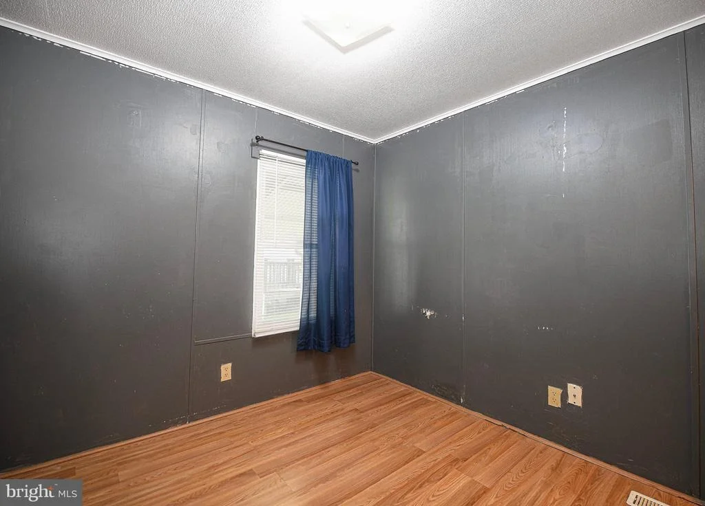Photo of 107 LARIAT ROAD