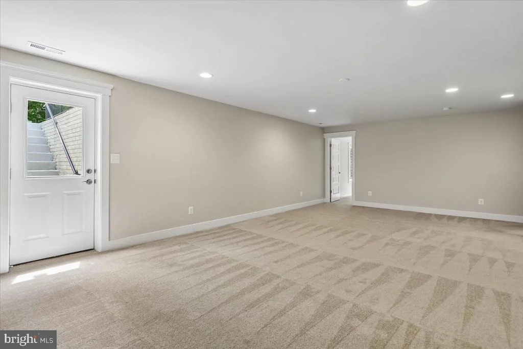 Photo of 1002 PIPERS BROOK DRIVE