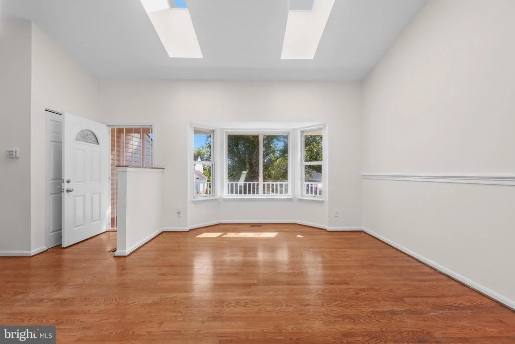 Photo of 8003 CARLSON