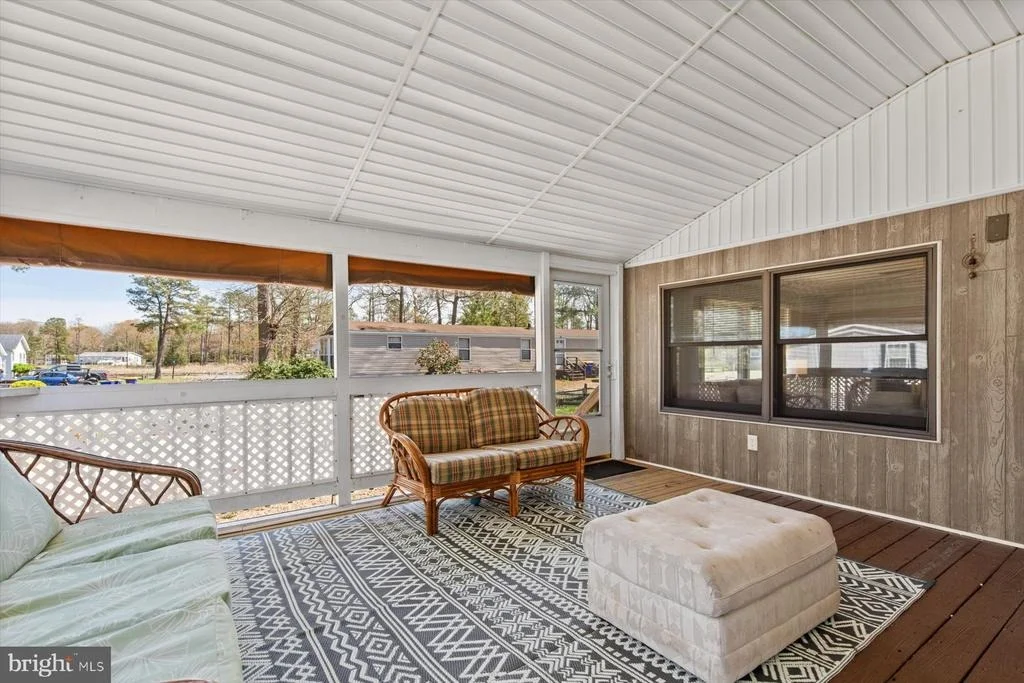 Photo of 34482 SUNSET DRIVE