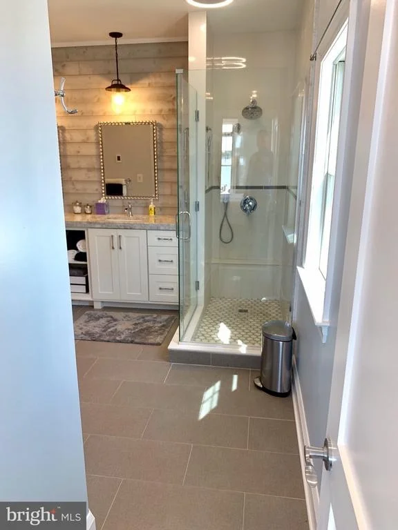 Photo of 3539 BAY DRIVE