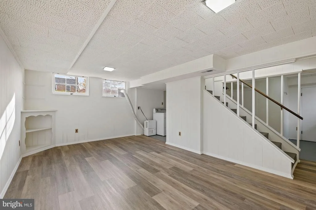 Photo of 10011 MARKHAM STREET