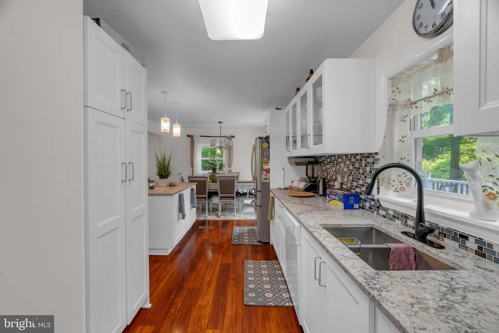 Photo of 4320 IVY GLEN ROAD