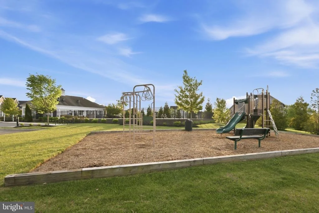Photo of 1036 MATTHEW WAY