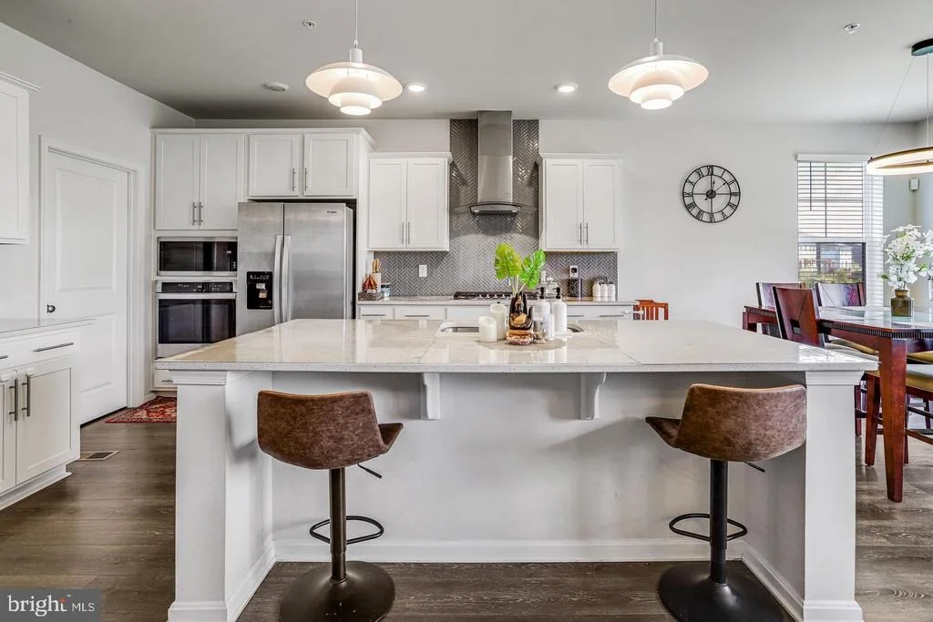 Photo of 504 CARROLL WALK AVE