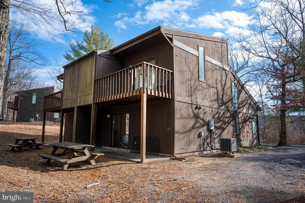 Photo of Unit 100AB at 377 SPITZ