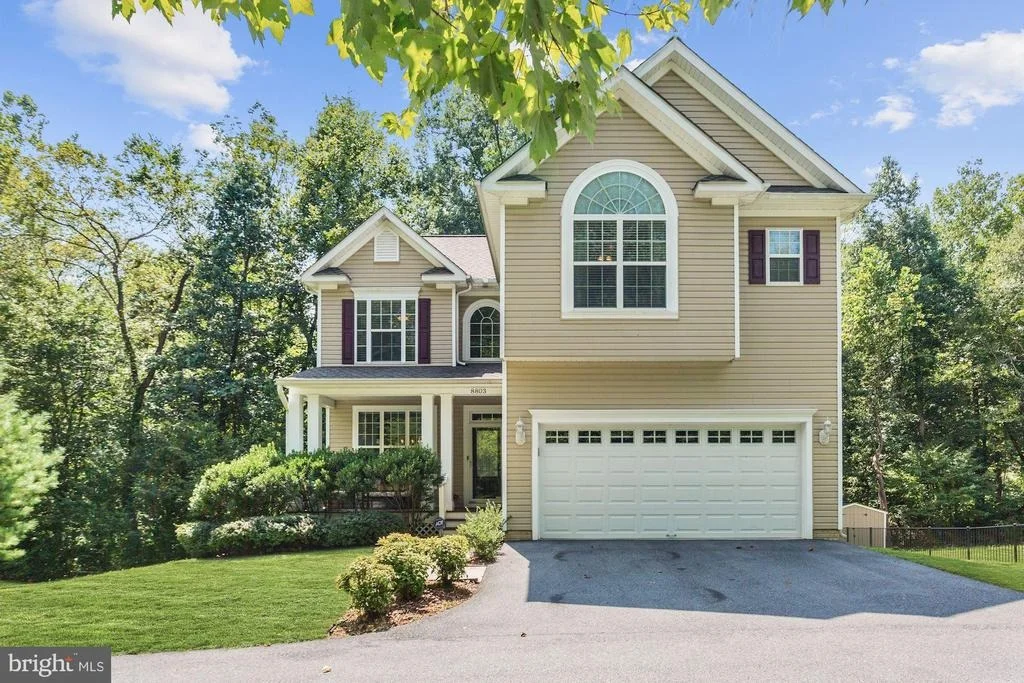 Photo of 8803 ROSE LANE