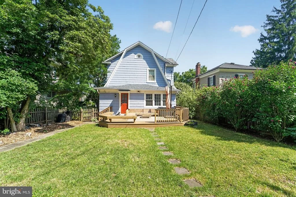 Photo of 2411 EVERTON ROAD