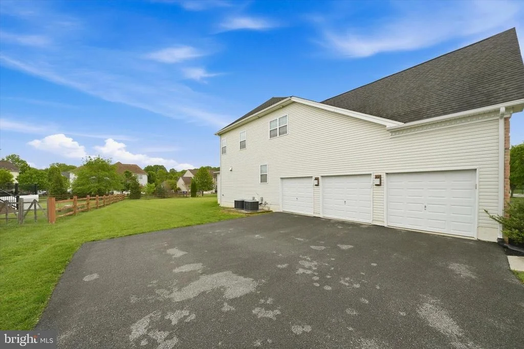 Photo of 1420 OLMSTED DRIVE