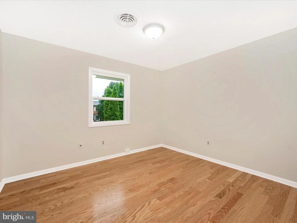 Photo of 503 CORNELL AVENUE