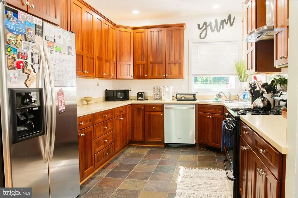 Photo of 154 DAVID ROAD
