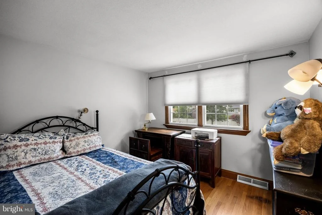 Photo of 52 SUNSET DRIVE