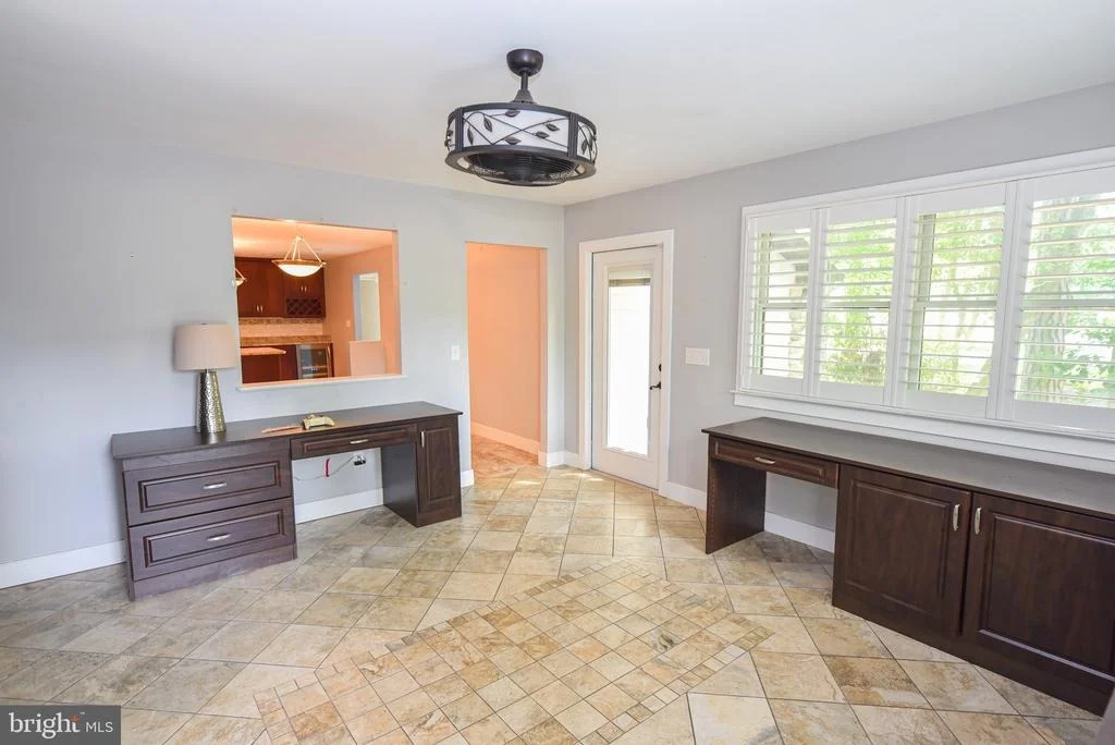 Photo of 39 N PRIMROSE LANE