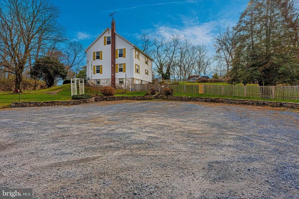 Photo of 9002 WALNUT STREET