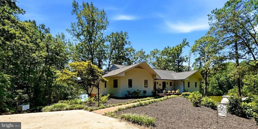 Photo of 750 LEVELGREEN RD.