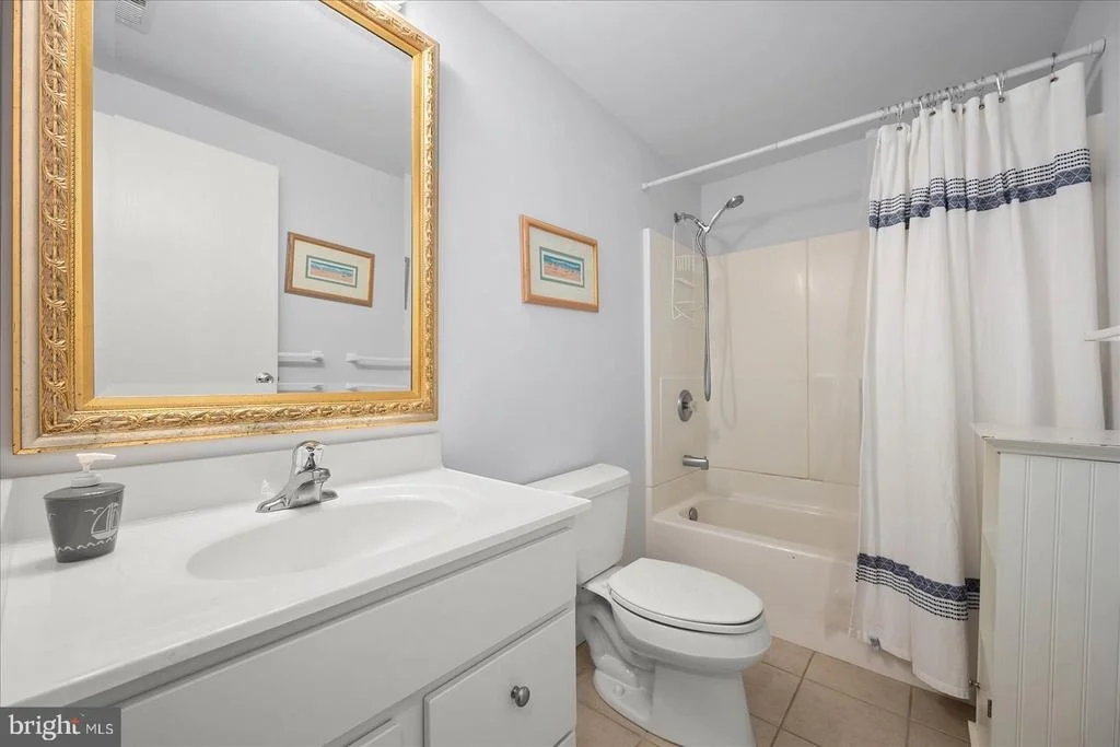 Photo of 333 SANDPIPER DRIVE