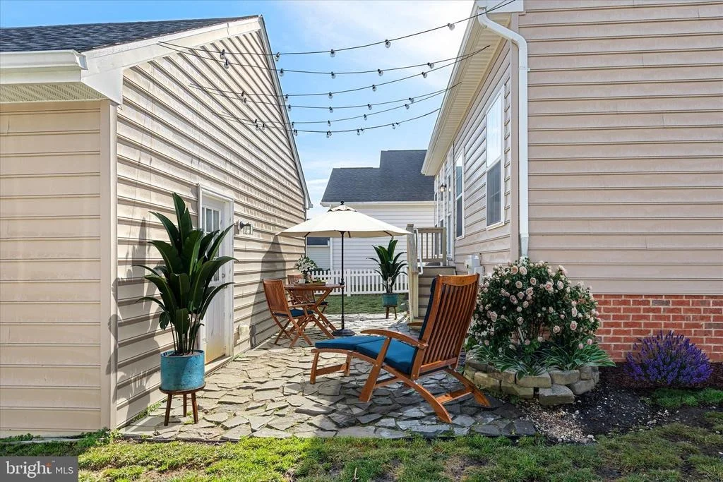 Photo of 301 ADELAIDE DRIVE