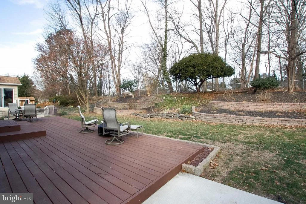 Photo of 1904 LOGWIND ROAD